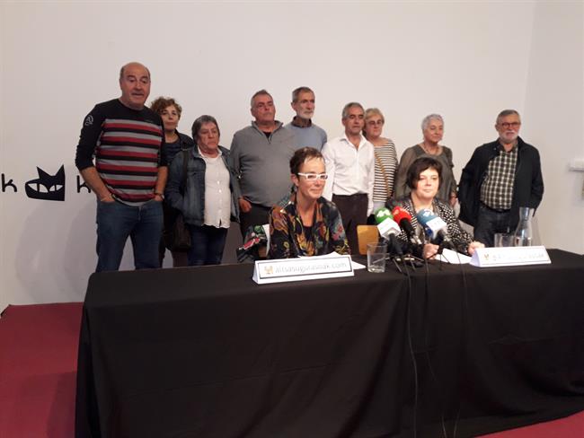ep madrespadreslos acusadosagresionguardias civilesalsasua