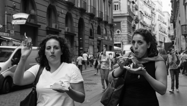 ep mujeres andandocomiendo