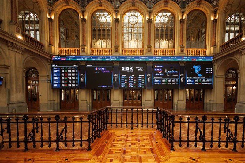 El Ibex acaricia ya los máximos anuales