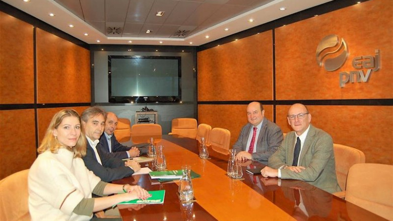 ep presidente de satse manuel cascos el secretario general autonomico de satse euskadi jose antonio