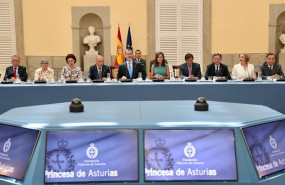 ep rey don felipe vila reina dona letizia asistenla reunion anuallos miembroslos patronatosla fundacion princesaasturias
