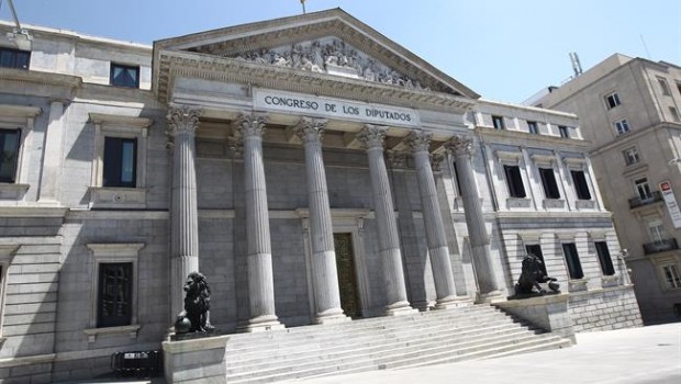 fachada del congreso de los diputados