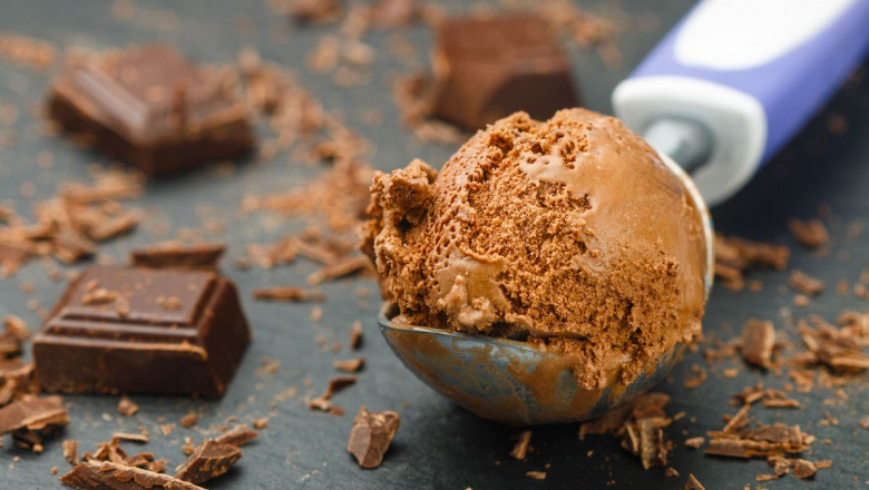 1577359447 helado shop