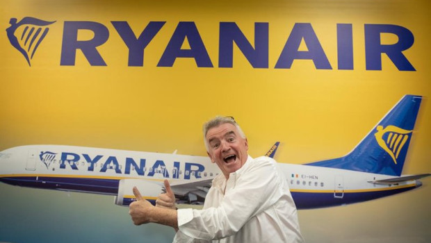 ep archivo el consejero delegado de ryanair michael oleary ofrece una rueda de prensa en la sede ep archivo el consejero delegado de ryanair michael oleary ofrece una rueda de prensa en la sede