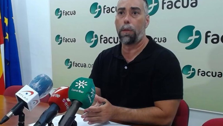 ep archivo el portavoz de facua ruben sanchez en la rueda de prensa celebrada el dia 31 de agosto ep archivo el portavoz de facua ruben sanchez en la rueda de prensa celebrada el dia 31 de agosto