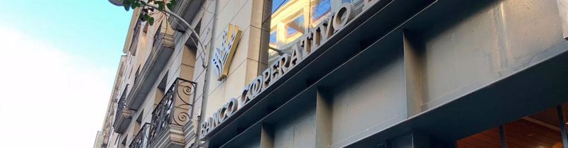 ep archivo   fachada de la sede de banco cooperativo espanol la central bancaria de grupo caja rural