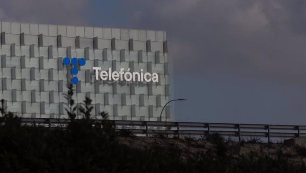 ep archivo   fachada de la sede de telefonica a 7 de noviembre de 2024 en madrid espana telefonica