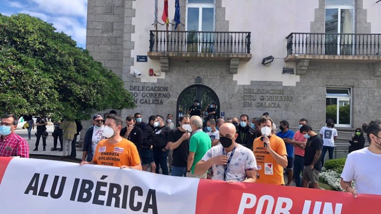 Concentración de trabajadores de Alu Ibérica en A Coruña | COMITÉ DE EMPRESA ep concentracion de trabajadores de alu iberica en a coruna 20210914131312