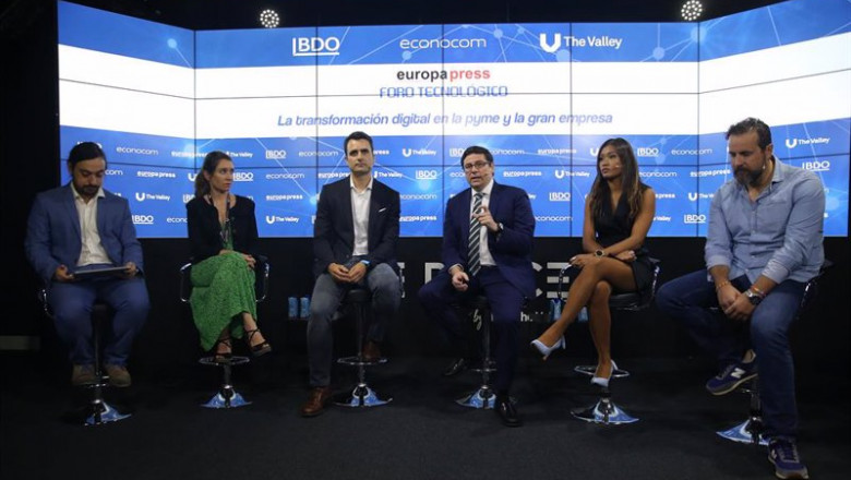 ep de izqierda a derecha jose rodriguez ana delgado jorge osorio sergio esteve mariel diaz e ismael