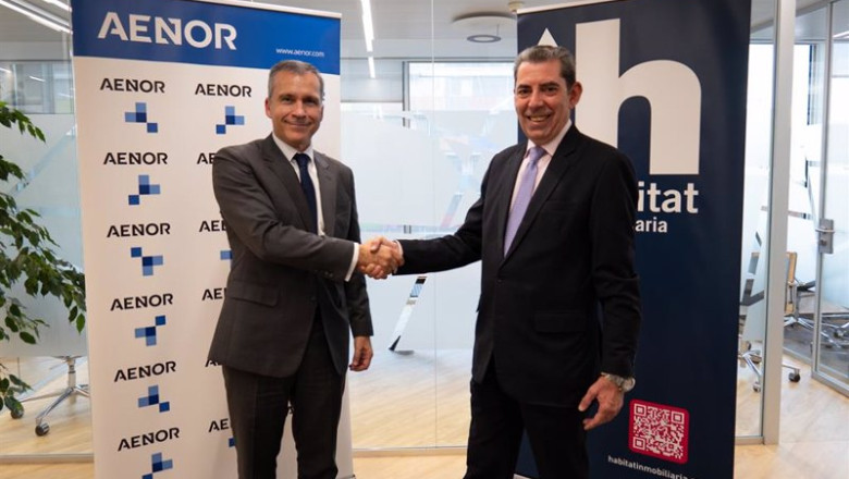 ep de izquierd a derecha el consejero delegado de aenor rafael garcia meiro y el consejero delegado ep de izquierd a derecha el consejero delegado de aenor rafael garcia meiro y el consejero delegado