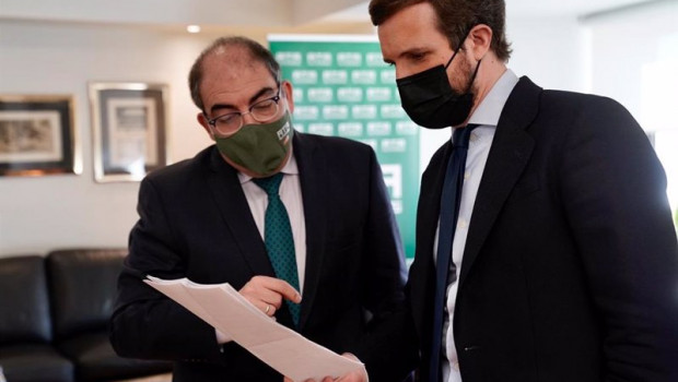 ep el lider del pp pablo casado se reune con el presidente de los autonomos lorenzo amor