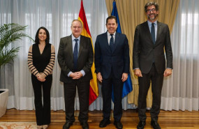 ep el ministro de industria y turismo jordi hereu se ha reunido con el presidente de la