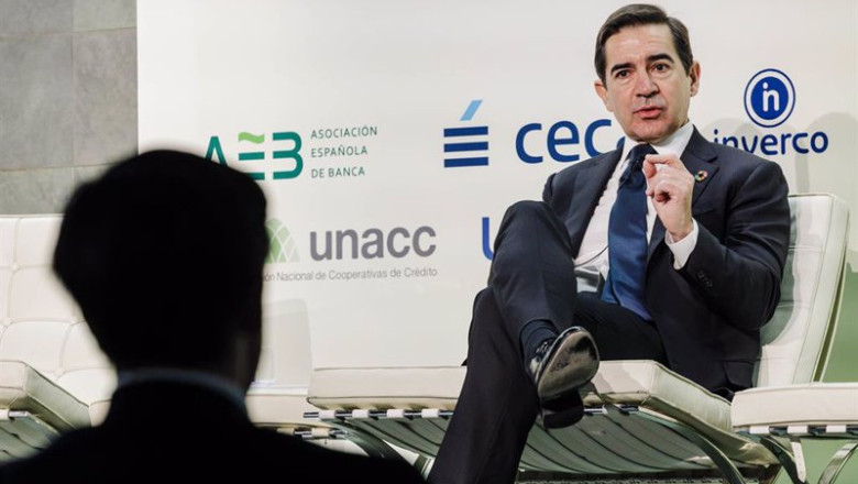 ep el presidente de bbva carlos torres vila interviene en la mesa redonda los bancos por la ep el presidente de bbva carlos torres vila interviene en la mesa redonda los bancos por la