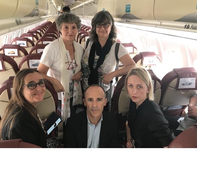 Eurodiputados a los que Marruecos no ha permitido bajar del avión en El Aaiún | TWITTER PALOMA LÓPEZ ep eurodiputadoslosmarruecosha permitido bajaravionaaiun