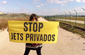 ep greenpeace denuncia que tres de los cinco aeropuertos europeos con mas vuelos de jets privados