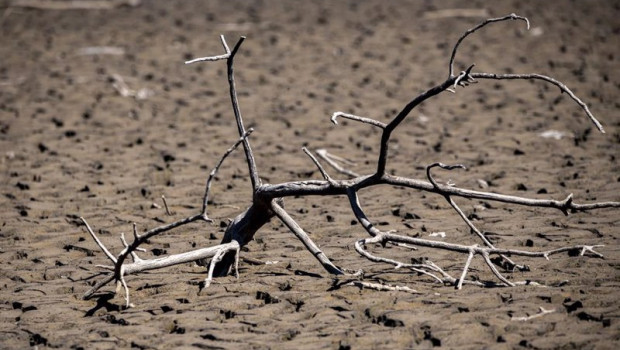 ep imagenes de la sequia en el pantano de sau
