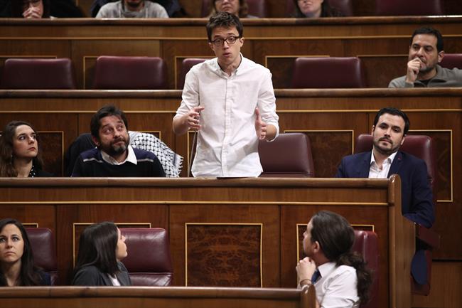 Íñigo Errejón y Pablo Iglesias en la sesión de control al Gobierno | EUROPA PRESS ep inigo errejonpablo iglesiasla sesioncontrolgobierno