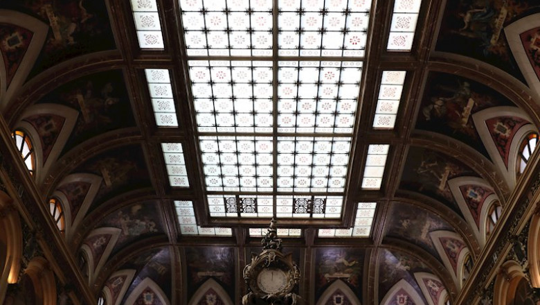 ep interior del edificio de la bolsa de madrid