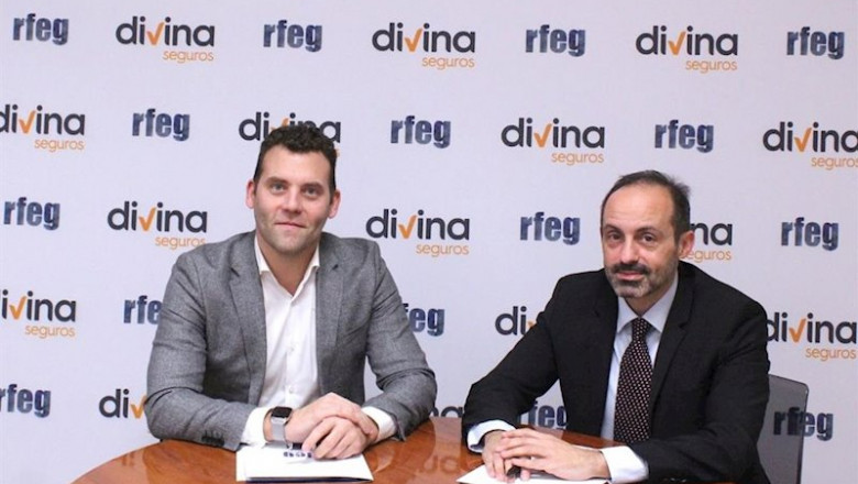 Jesús Carballo (izda), presidente de la RFEG, y Armando Nieto, presidente de Divina Seguros Pastora, tras la firma del acuerdo | RFEG ep jesus carballo izda presidente de la rfeg y armando nieto presidente de divina seguros pastora
