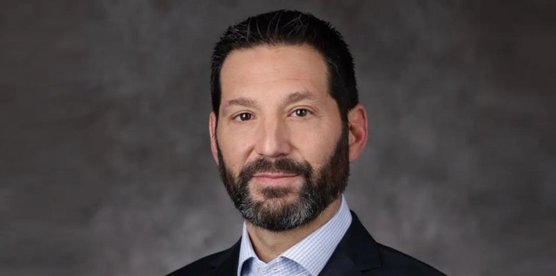 ep josh weinstein ceo de carnival sucede a jason liberty como presidente del comite ejecutivo global