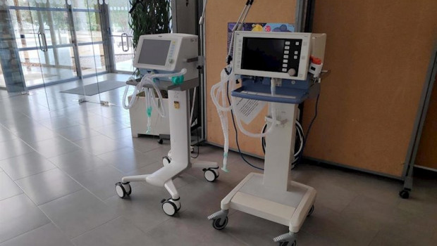 ep respiradores cedidos por la ual al hospital torrecardenas