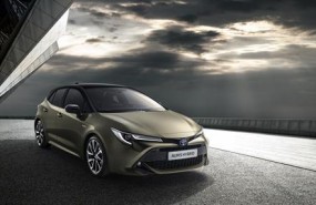 ep toyota auris hybrid