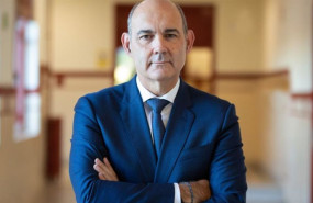 ep archivo   francisco uria nuevo director del instituto espanol de banca y finanzas