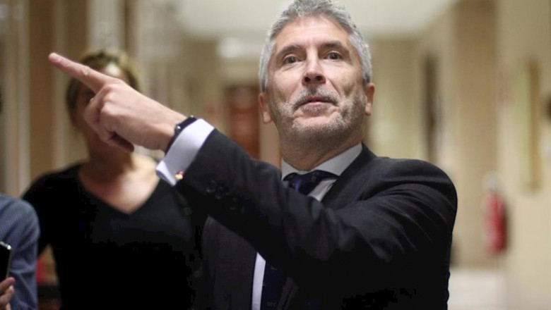 El ministro del Interior en funciones, Fernándo Grande- Marlaska, su llegada a la reunión de la Diputación Permanente del Congreso, en Madrid (España), a 22 de octubre de 2019. | Eduardo Parra - Europa Press ep el ministro del interior en funciones fernando grande- marlaska su llegada a la reunion de la