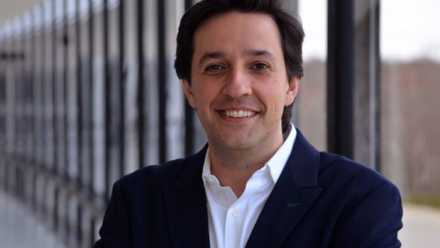 ep el vicepresidente senior de ibm y director de ibm research dario gil