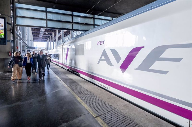 Renfe Viajeros cierra un mes con beneficios por primera vez desde febrero de 2020