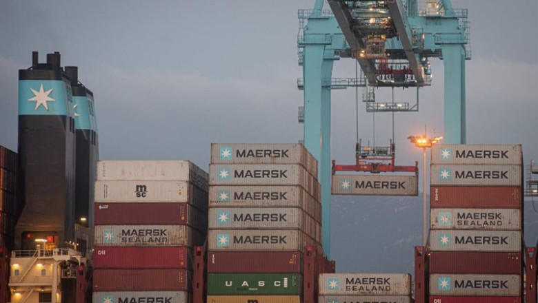 ep los buques maersk denver y mary maersk en la terminal de apm gestionada por maerks en el puerto ep los buques maersk denver y mary maersk en la terminal de apm gestionada por maerks en el puerto