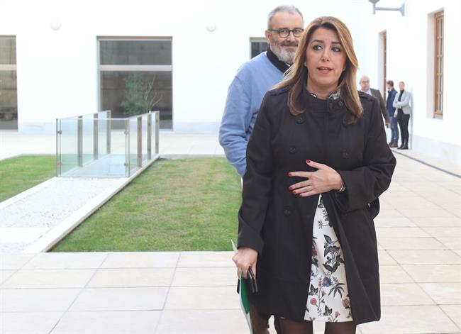 Susana Díaz, hoy a su llegada al salón de plenos | EUROPA PRESS ep susana diaz hoysu llegadasalonplenos