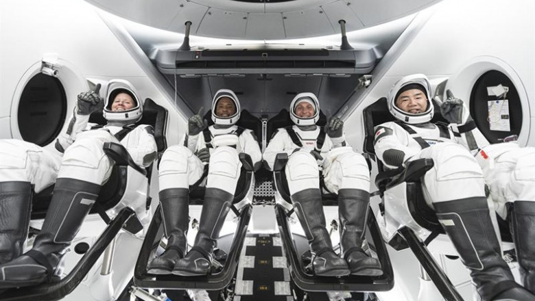ep tripulacion de la primera mision operativa de space x a la estacion espacial