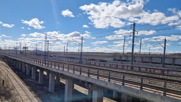 ep viaducto de adif en la linea madrid sevilla