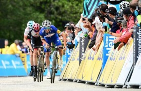 ep alaphilippe esprintadelantedan martin