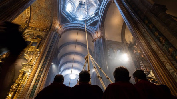 ep archivo   inauguracion de la nueva iluminacion interior de la catedral de santiago de compostela