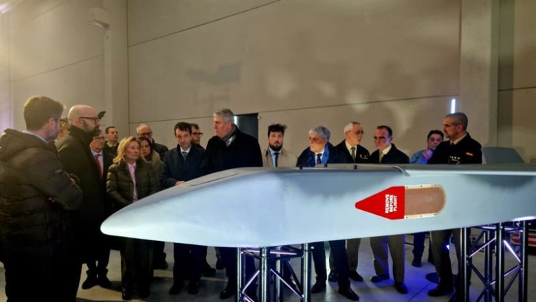 ep archivo   la secretaria de estado de defensa amparo valcarce visita la futura fabrica de drones
