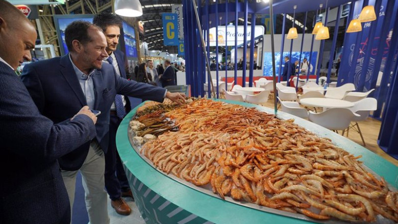 ep archivo marisco durante la inauguracion de la xxiv feria de productos del mar congelados en el ep archivo marisco durante la inauguracion de la xxiv feria de productos del mar congelados en el