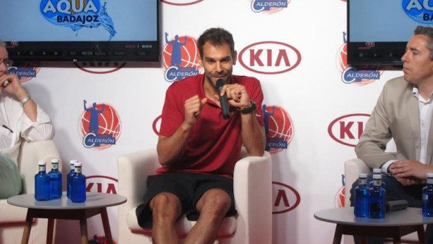 ep calderon a la espera de alguna oferta interesante para poder jugar en un equipo de la nba en la