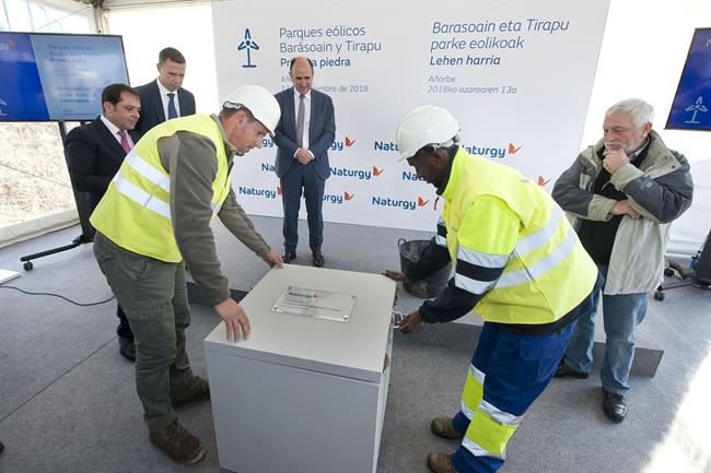 ep colocacionla primera piedralos parques eolicos barasoaintirapu
