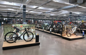ep decathlon inaugura las 22 pro shop de ciclismo en espana