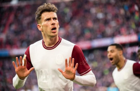 ep el jugador del bayern munich leon goretzka celebra un gol en la bundesliga