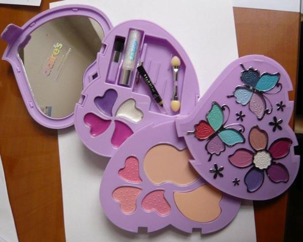 ep estuchemaquillaje infantilcontiene restosamianto