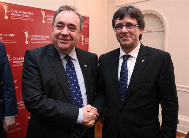 El exministro principal escocés A.Salmond y el pte.C.Puigdemont. | GENERALITAT ep exministro principal escoces asalmondptecpuigdemont