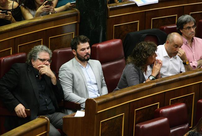 Joan Tardà, Gabriel Rufián y otros diputados de Esquerra | CONGRESO - Archivo ep joan tard gabriel rufianotros diputadosesquerra