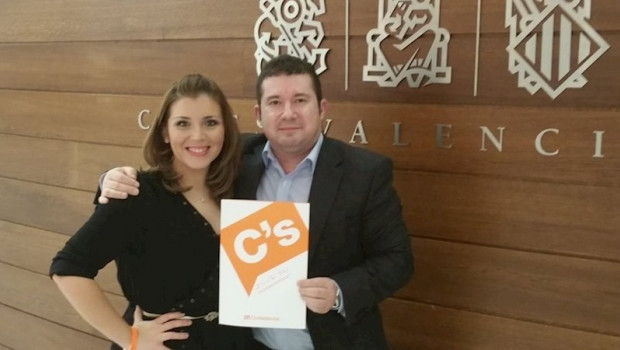 ep la vicealcaldesa de alicante mari carmen sanchez y el senador valenciano de ciudadanos emilio