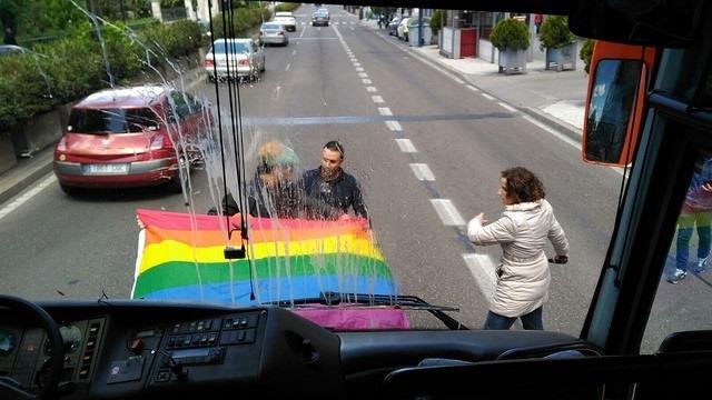 ep momentoqueautobus sufreataque