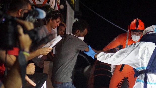 FRANCISCO GENTICO/OPEN ARMS ep ocho personas evacuadasopen armsmotivos medicos