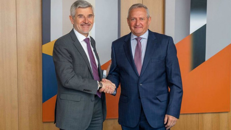 Santander y Cooperativas Agro-alimentarias de España renuevan su acuerdo para apoyar a más de 1.150.000 socios agricultores y ganaderos | SANTANDER ep santander y cooperativas agro alimentarias de espana renuevan su acuerdo para apoyar a mas de