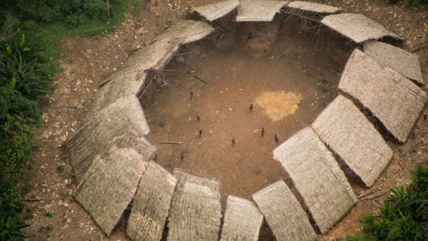 ep territorio de los moxihatateas los indigenas yanomami no contactados en la amazonia brasilena